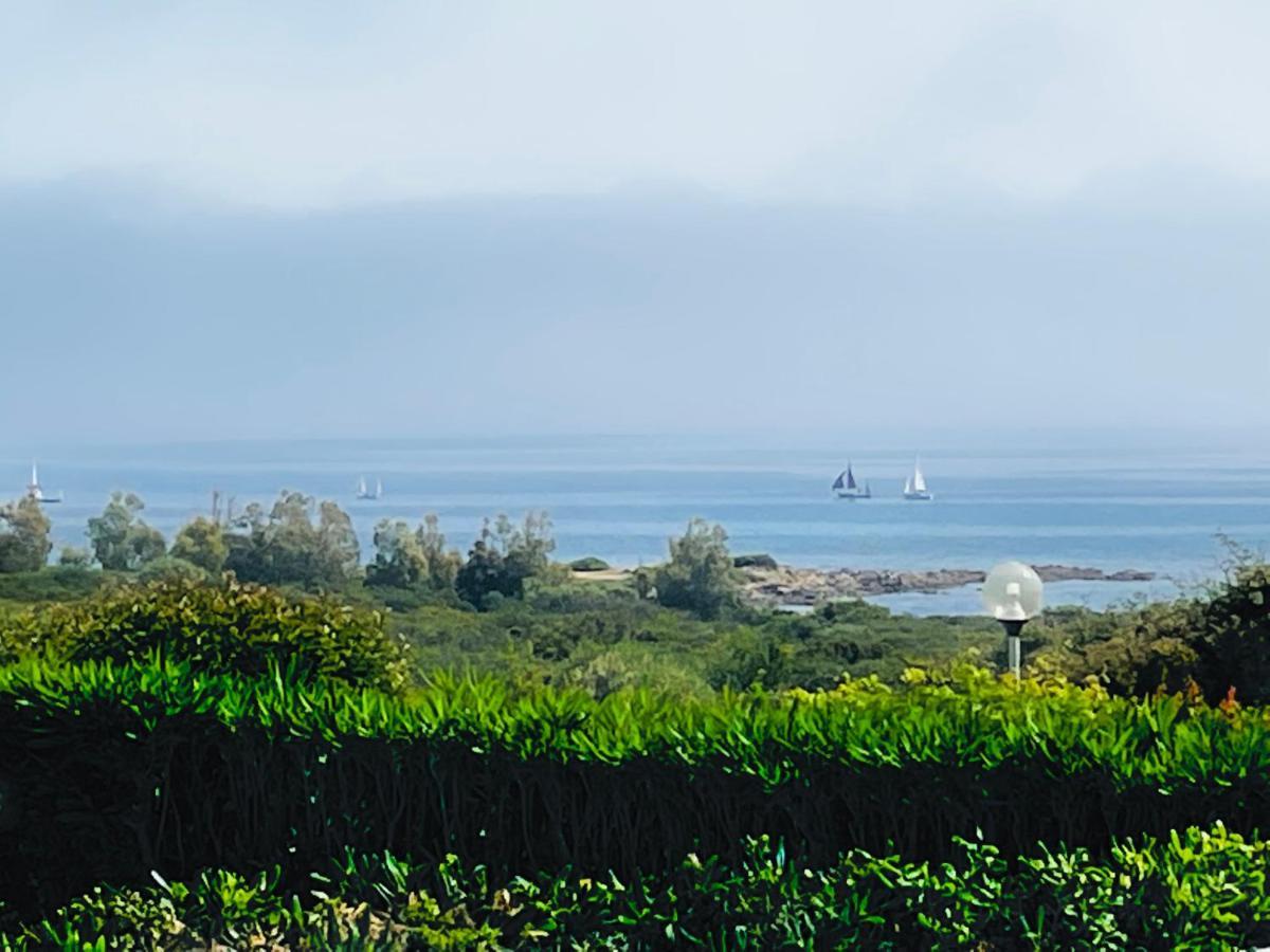 Villa Adel San Teodoro  Luaran gambar